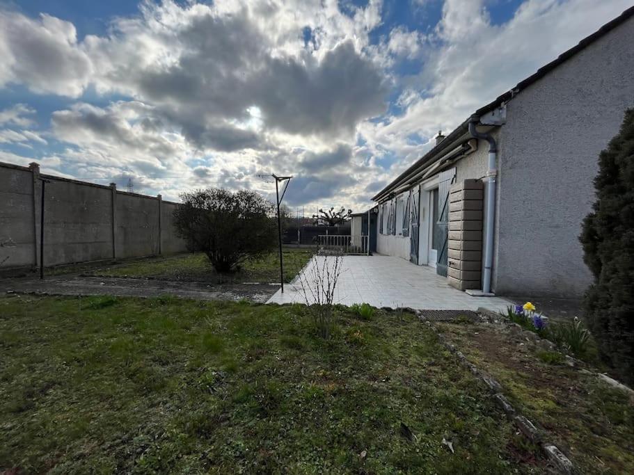 Maisonnette - Jardin Exterieur Champagne-sur-Seine 外观 照片